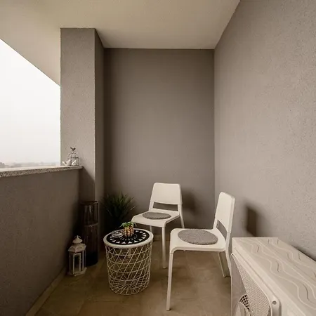 Flexible Selfcheckins 41 - Zagreb - Luxury - Parking - Loggia - Brand New Apartment Exterior photo