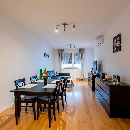 Flexible Selfcheckins 41 - Zagreb - Luxury - Parking - Loggia - Brand New Apartment Exterior photo