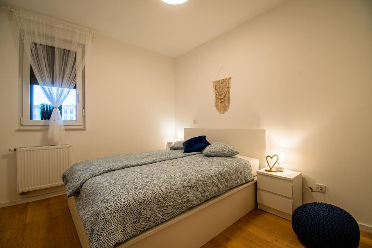 Flexible Selfcheckins 41 - - Luxury - Parking - Loggia - Brand New Apartment Zagreb